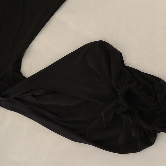 Dress - Picture 2 of 5